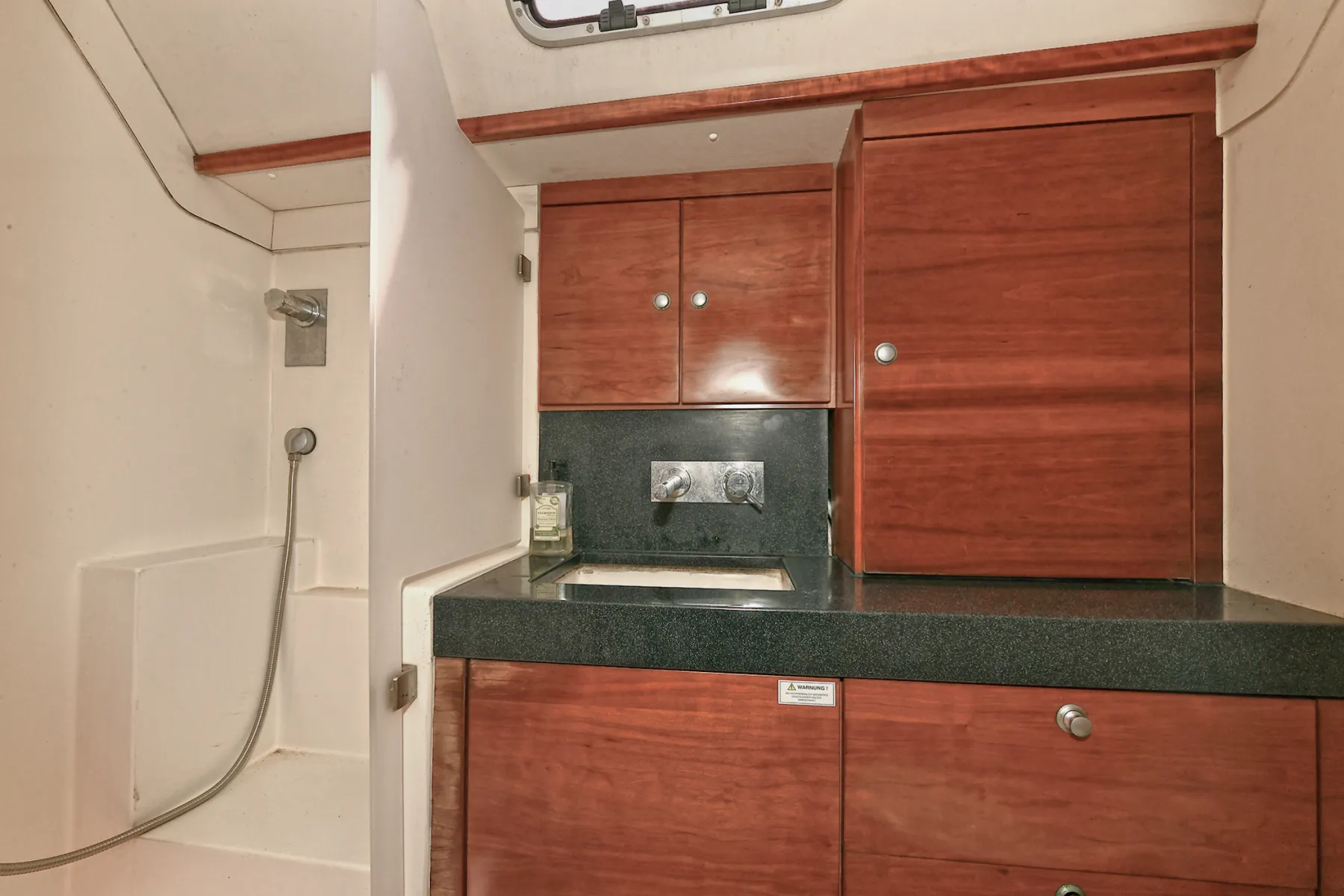 2008 Hanse 470e - Image 36