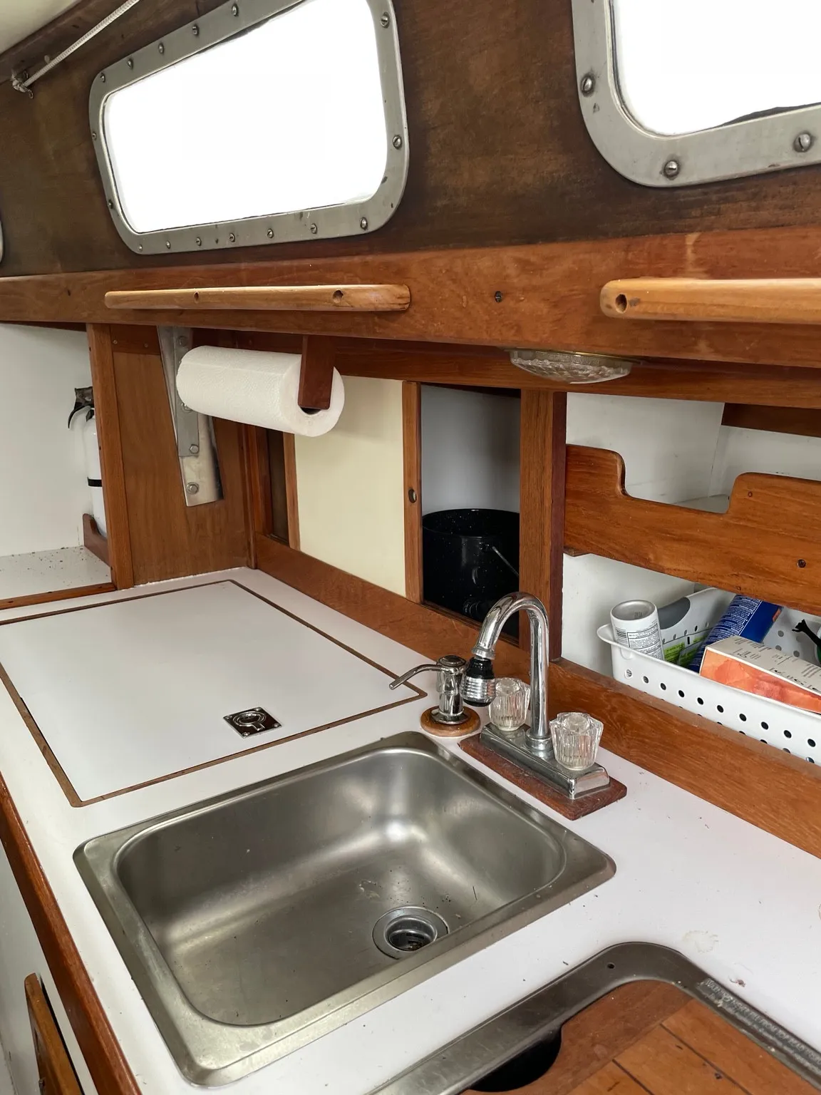 1972 Tartan 30 - Image 4